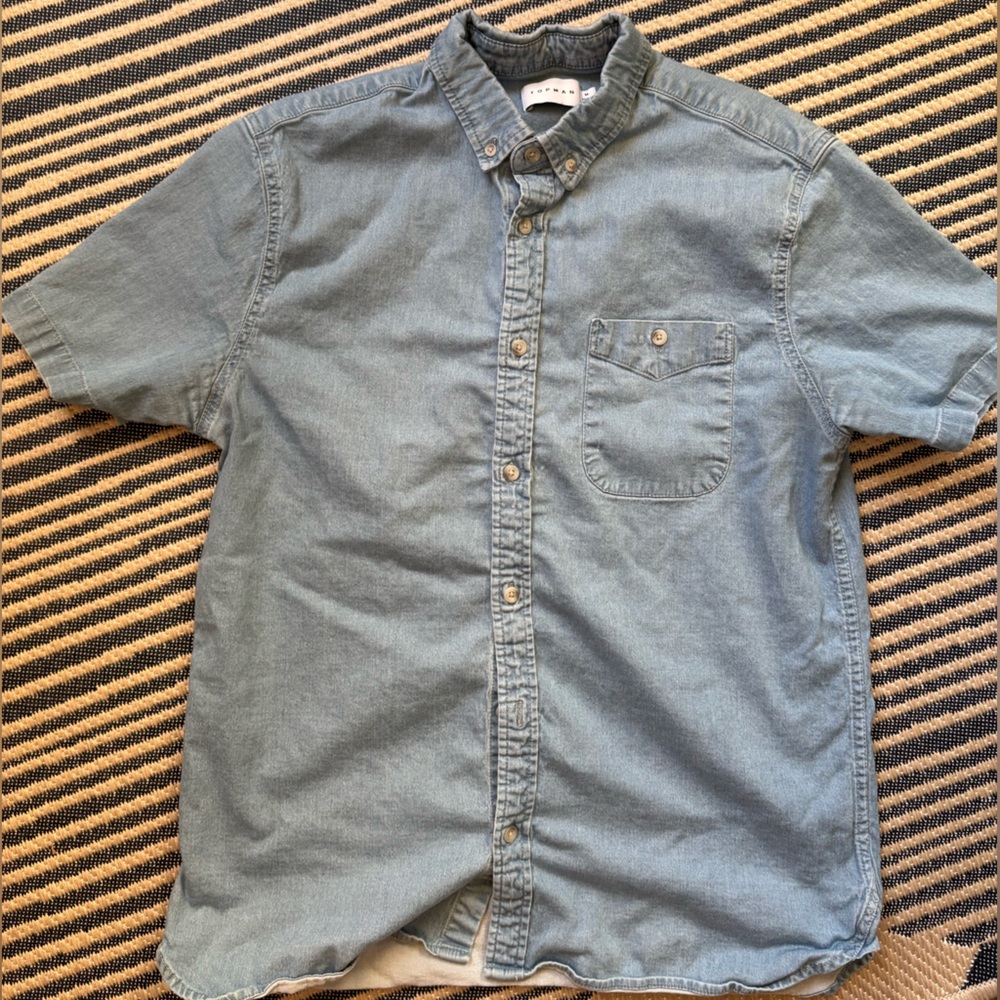 TOPMAN Chambray Short Sleeve Button Down M